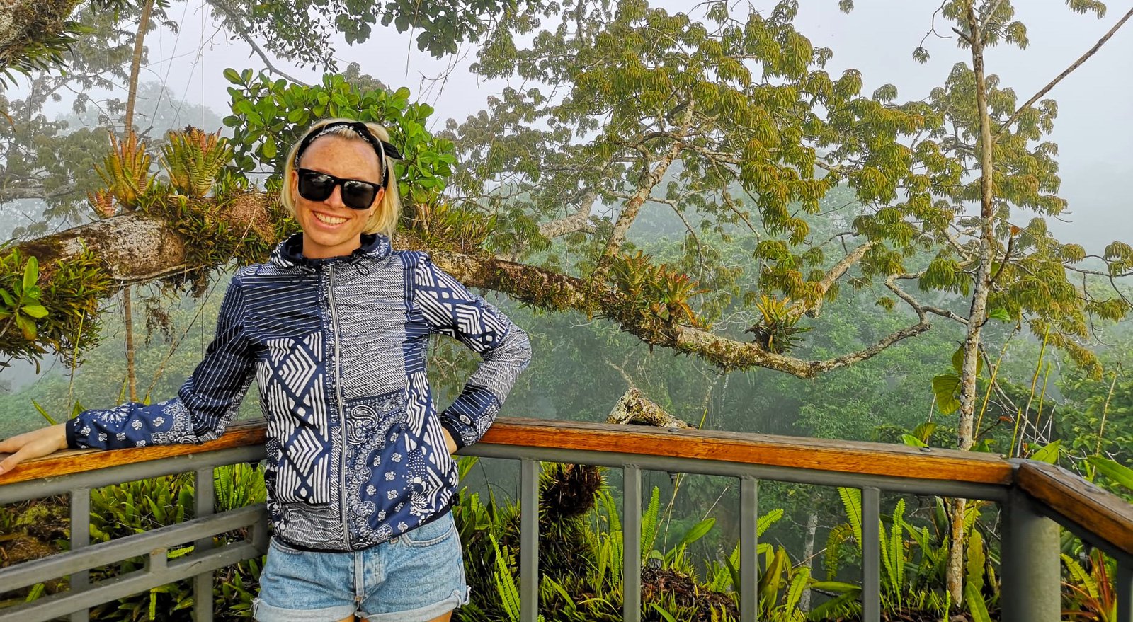 Aussichtsplattform Regenwald Ecuador Marie